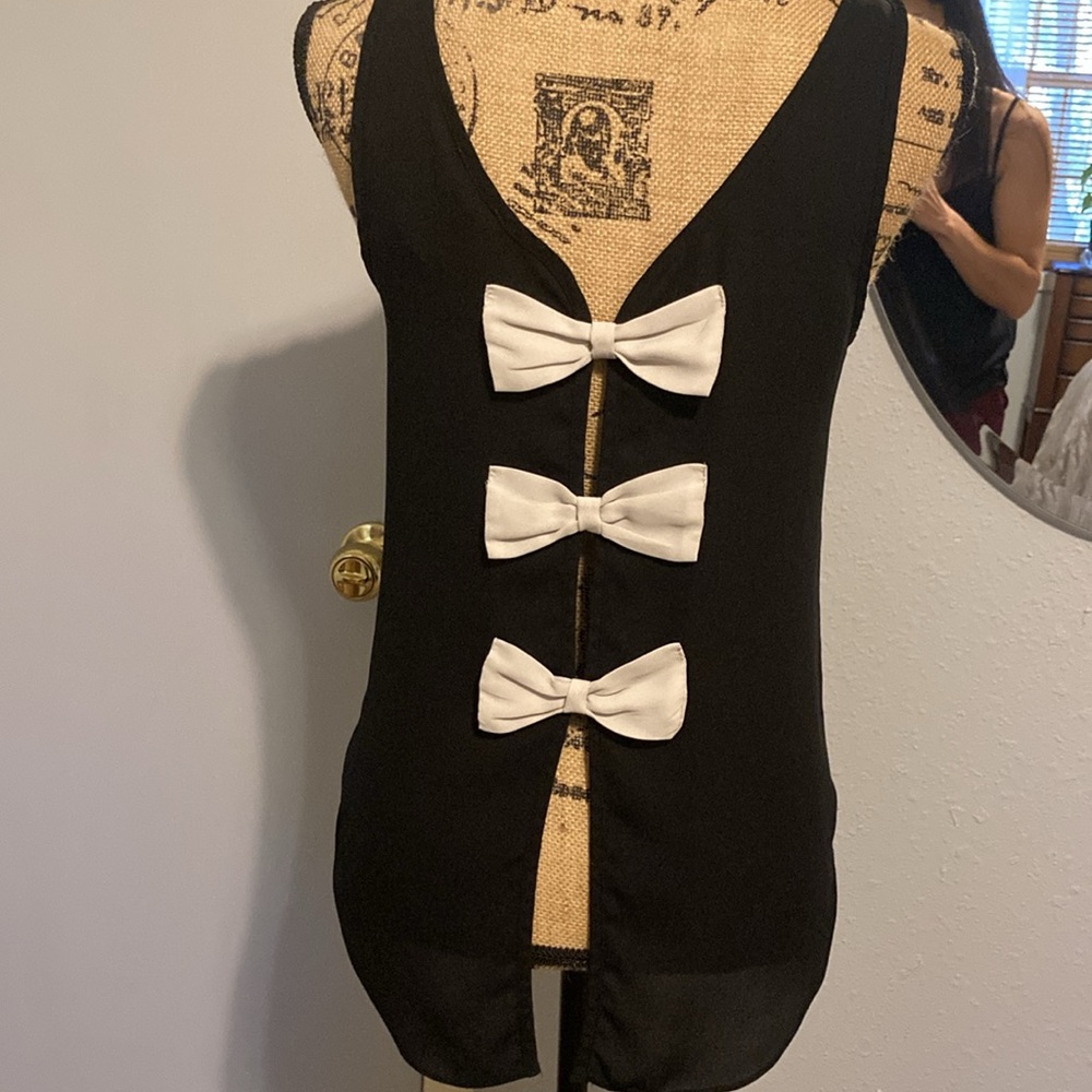Copper Key Split-Back Bow Tank
